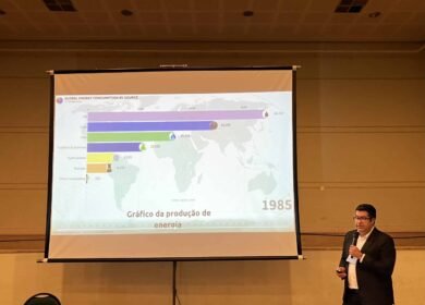 O diretor de tecnologias, engenheiro eletricista Alexandre Gonçalves Leite, palestrou sobre sustentabilidade e transição energética