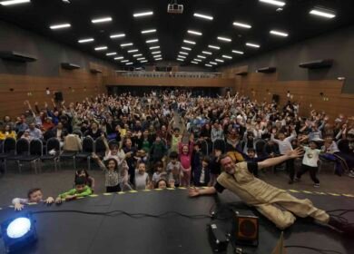 53925934688 b7b61b159d k