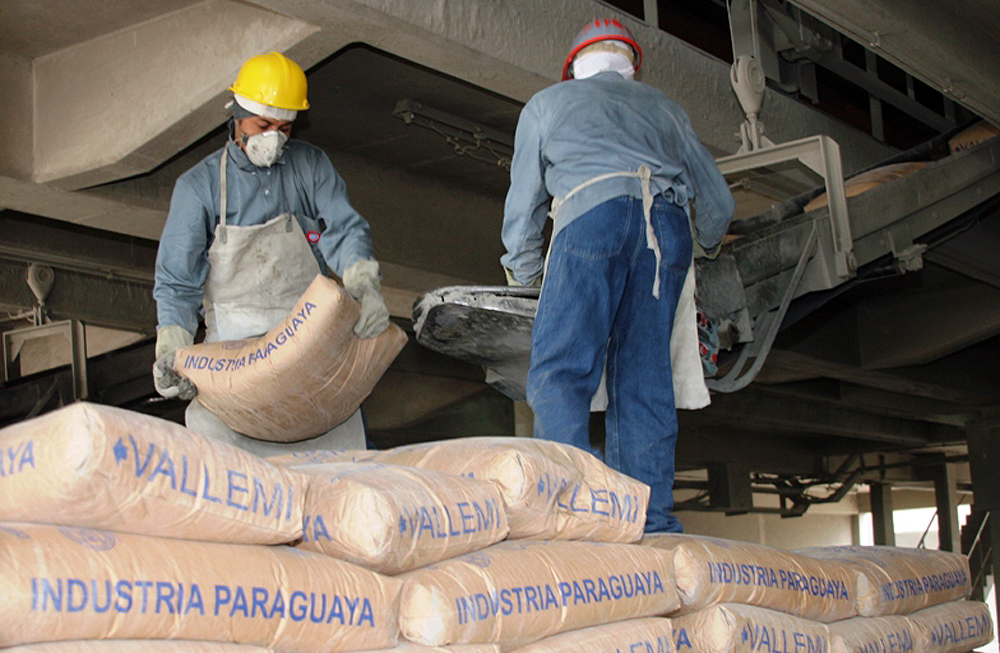 Río Paraguay, INC, cemento,