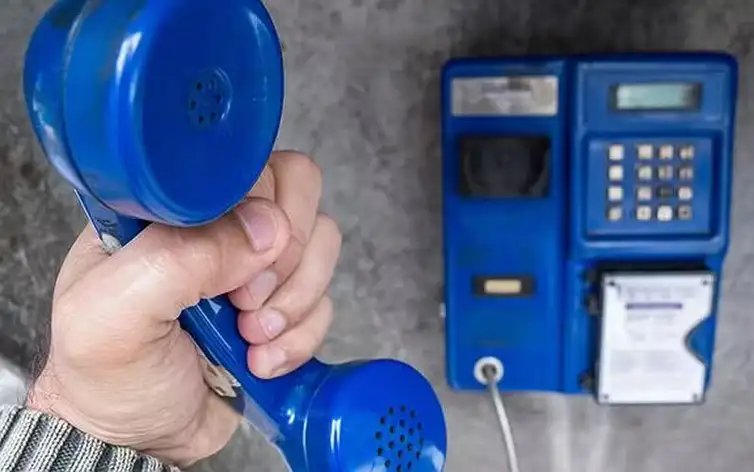 Orelhões serão retirados das ruas de todo o Brasil. Foto: Rafa Neddermeyer/Agência Brasil