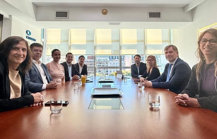 VISITA.ANEAES.CONEAU.PARAGUAY.ARGENTINA.EDUCACIÓN