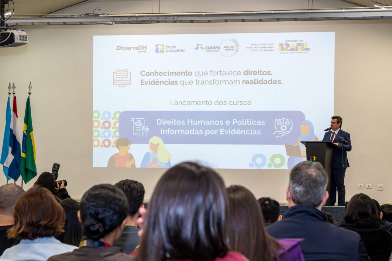 ObservaDH lança dois cursos online para ampliar formação em direitos humanos.
